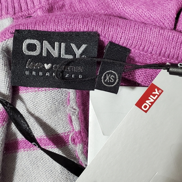 Only Women's Oversized Top - Picture 3 of 3